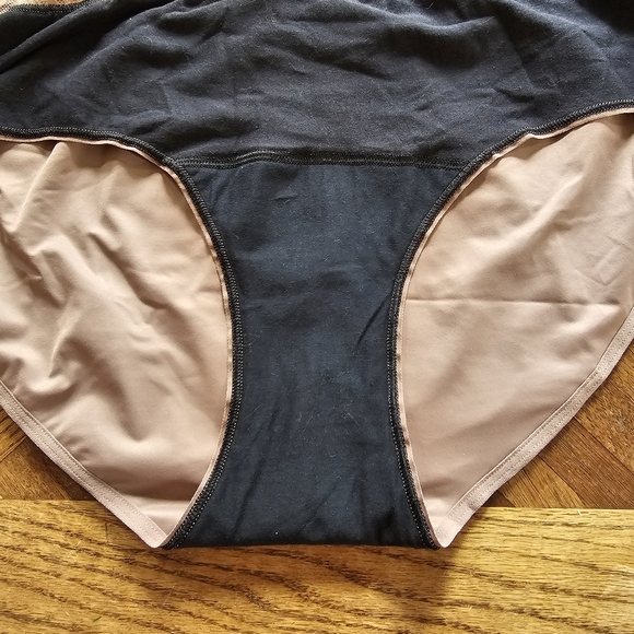 Thinx Bundle Hip Hugger Leak Proof Period Underwear Black & Nude 2 XL - Picture 4 of 13